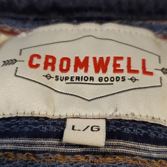 - ⬇️ Cromwell pocket tee - Picture 4 of 7